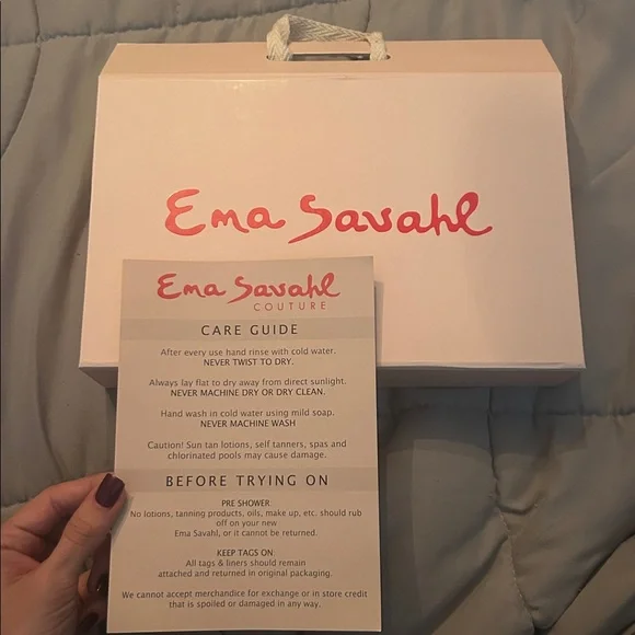 Ema Savahl Butterfly Top - Picture 5 of 5